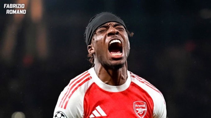 Arsenal hạ Bayern để vươn lên dẫn đầu, Kylian Mbappé ghi cú poker