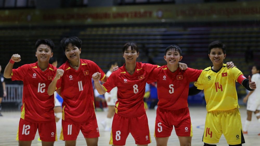 Futsal nữ Việt Nam đánh bại Indonesia 5 - 0, lần đầu vô địch SEA Games!