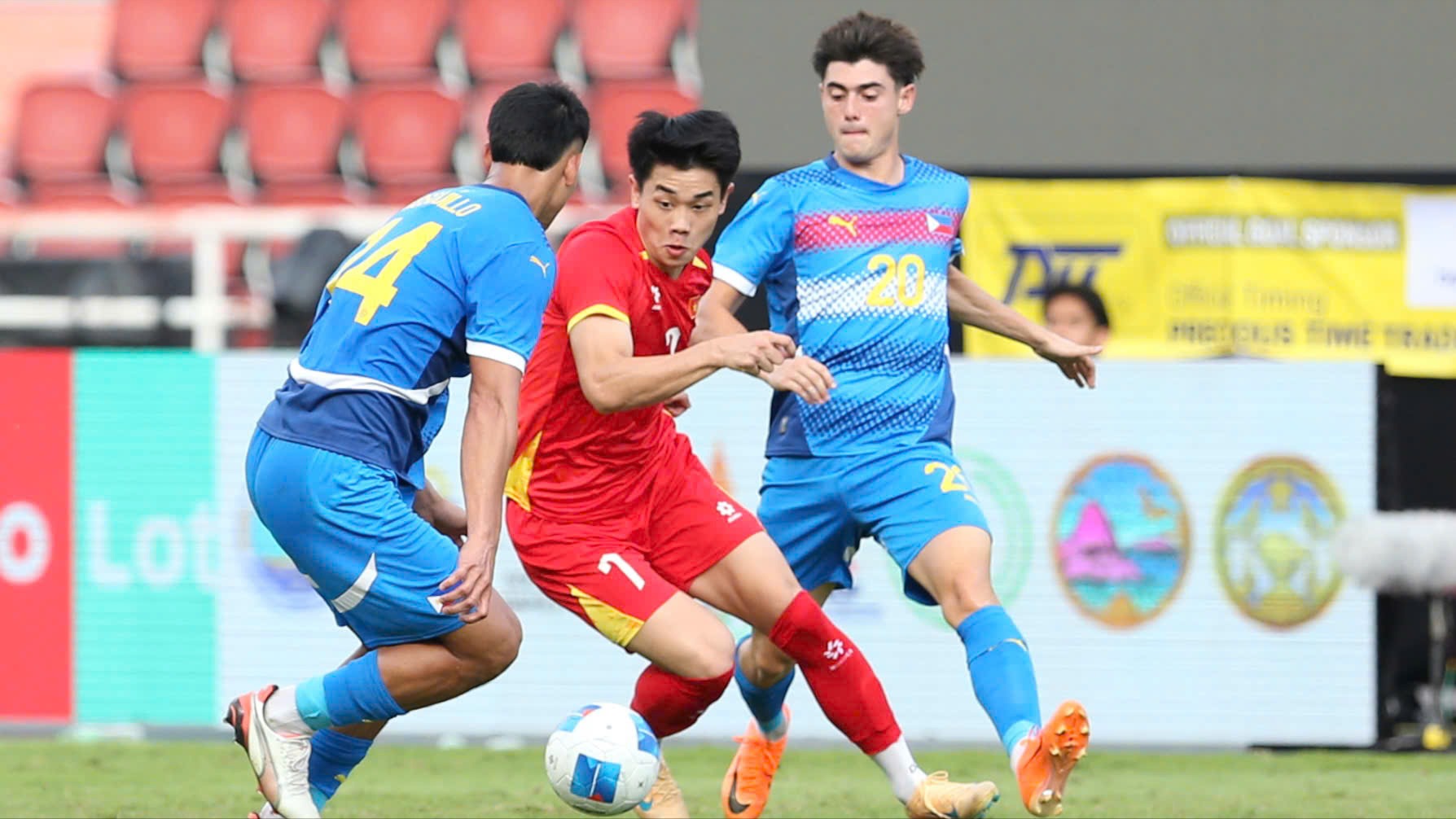 Tối nay (18/12), U22 Việt Nam đối đầu U22 Thái Lan ở chung kết SEA Games 33