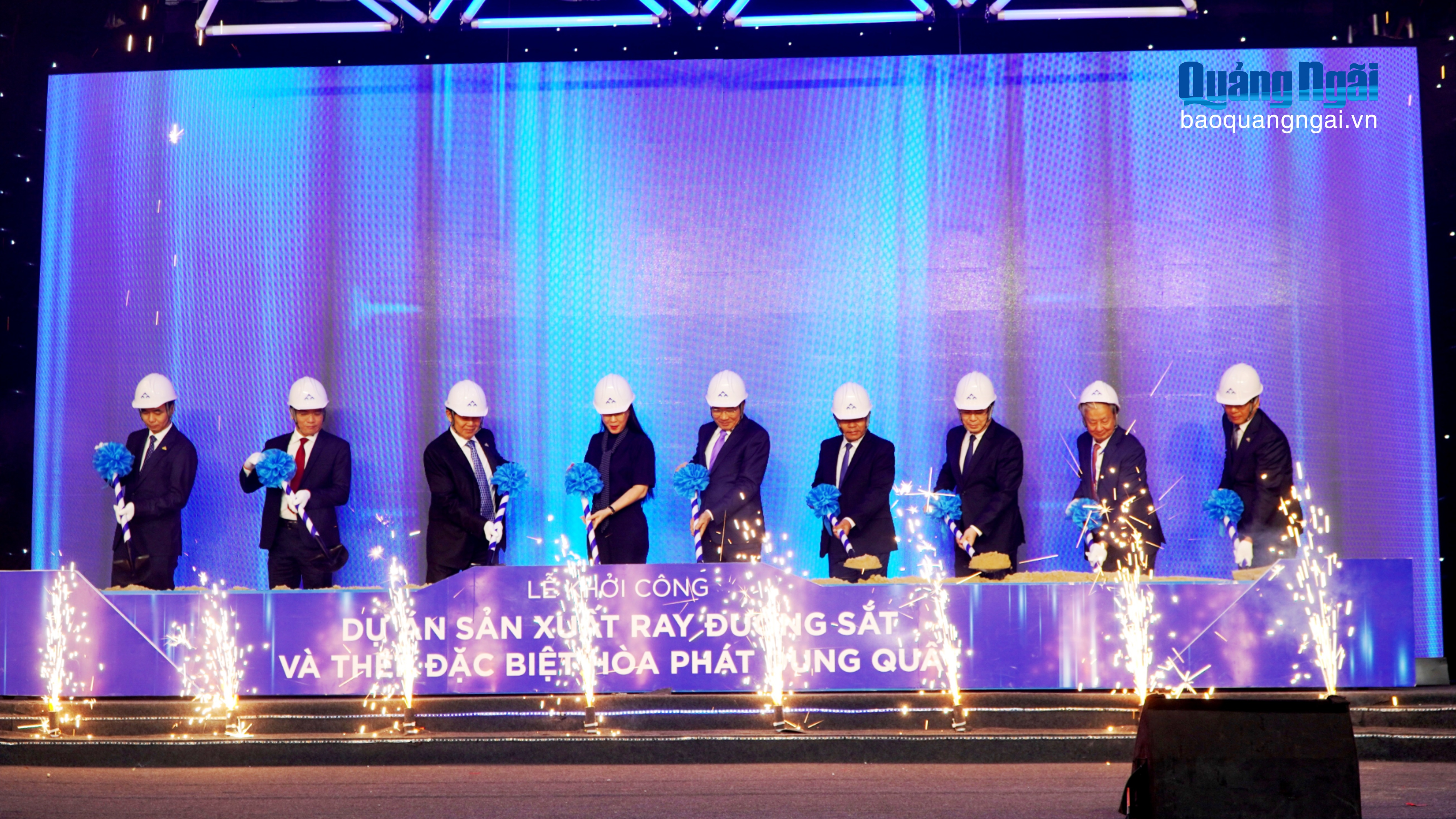 Khởi công dự án Sản xuất ray đường sắt và thép đặc biệt Hòa Phát Dung Quất