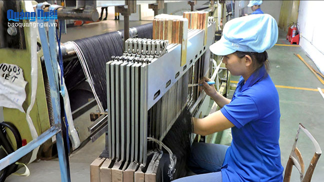 Phát triển công nghiệp theo lợi thế vùng