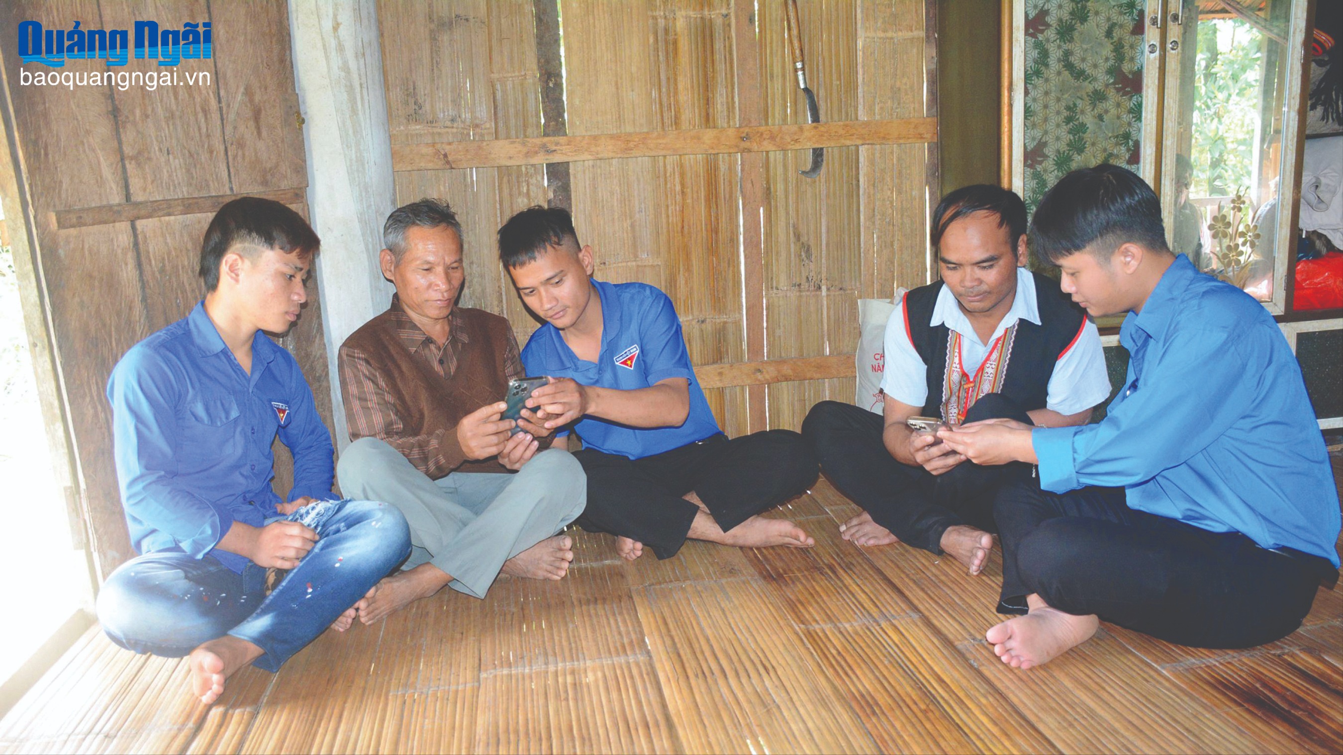 Xung kích đưa công nghệ số về vùng cao