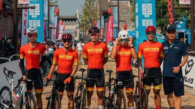 Tuyển xe đạp nam Việt Nam khởi động hành trình SEA Games 33