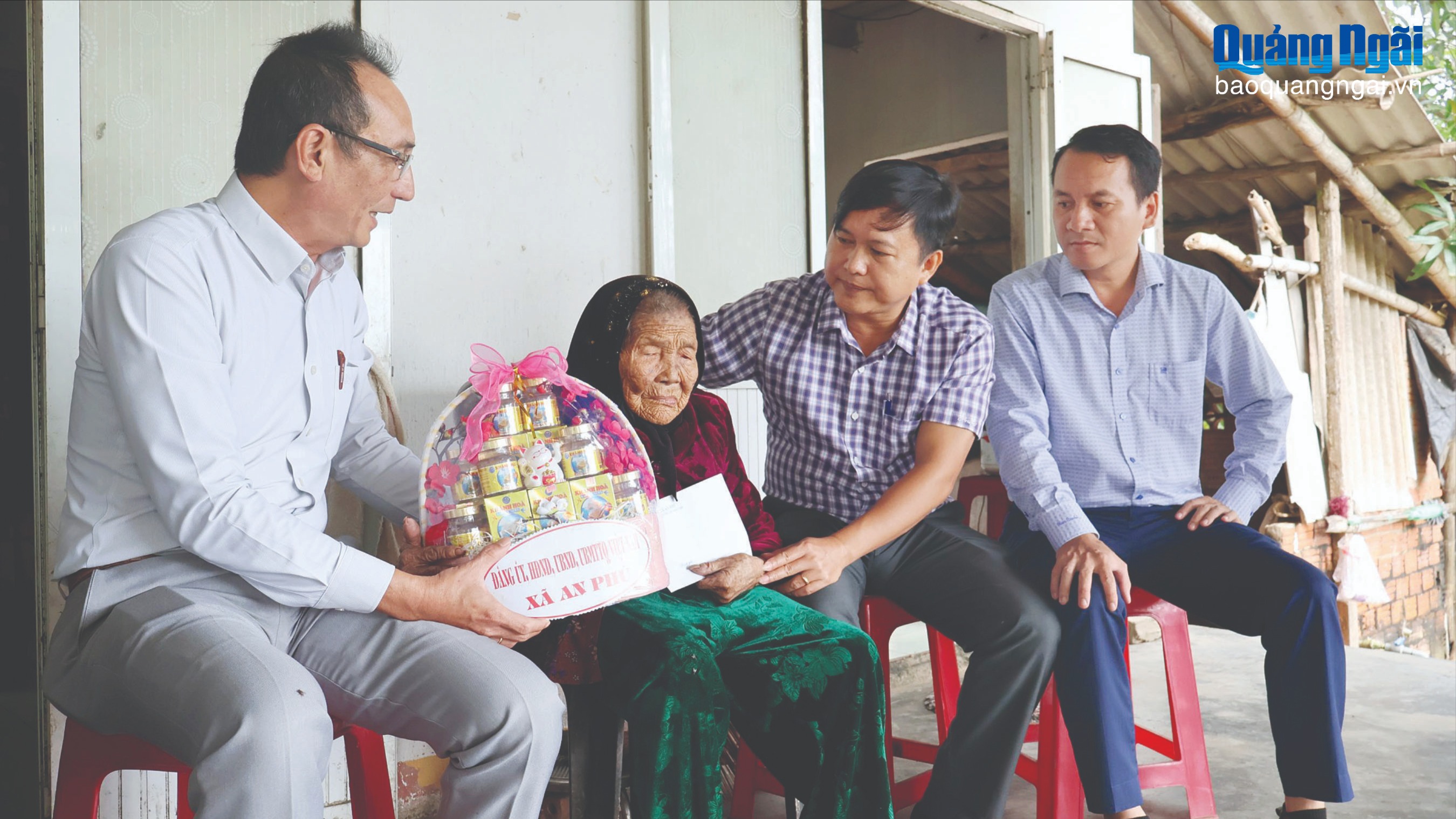 Sát thực tiễn, bám cơ sở