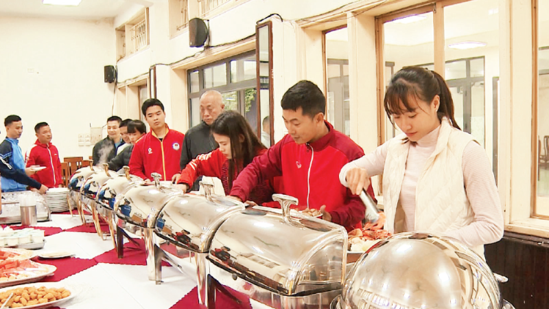 Những bữa ăn tiếp lửa cho hành trình SEA Games 33