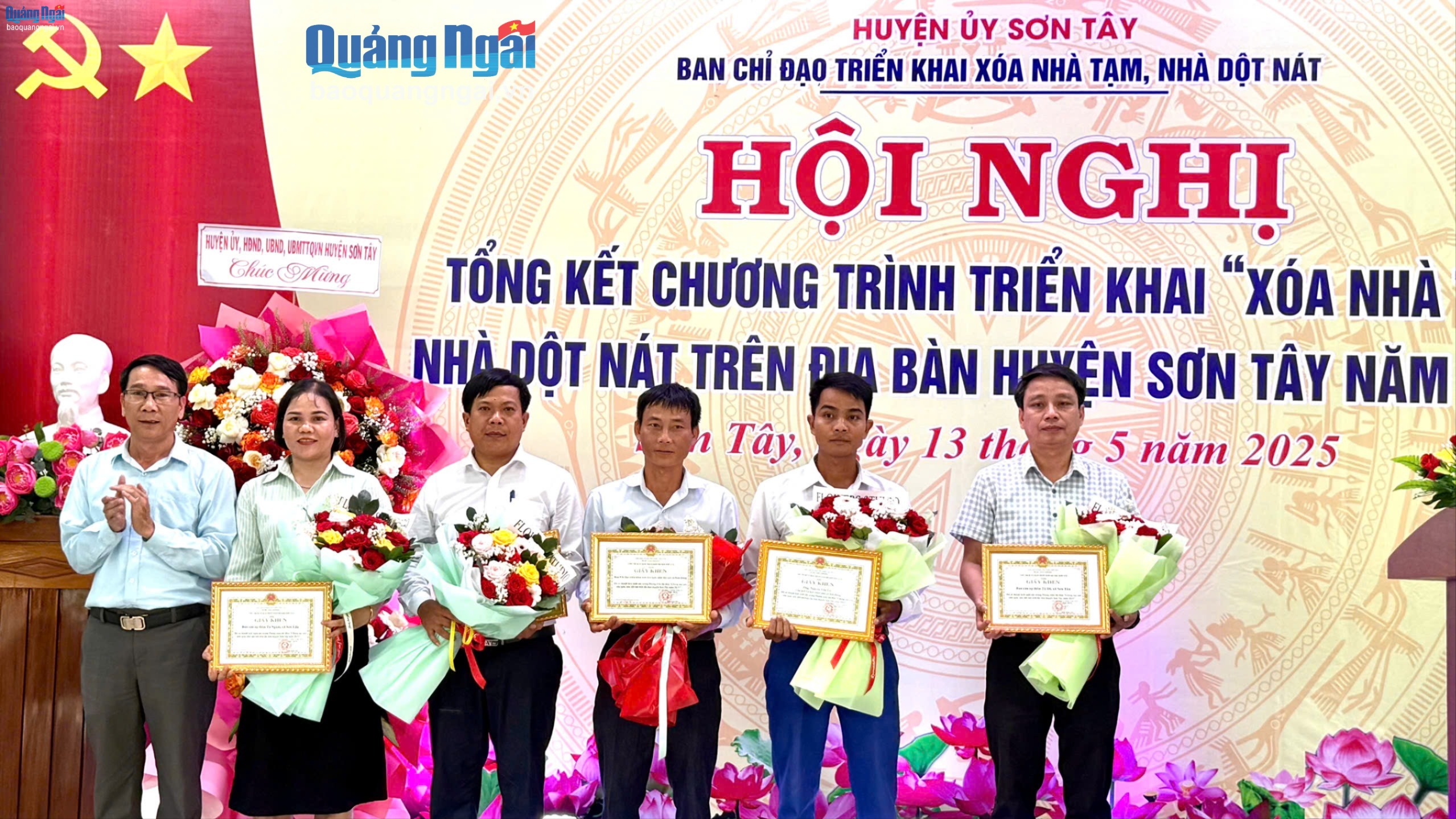 Sơn Tây hoàn thành chương trình xóa nhà tạm, nhà dột nát