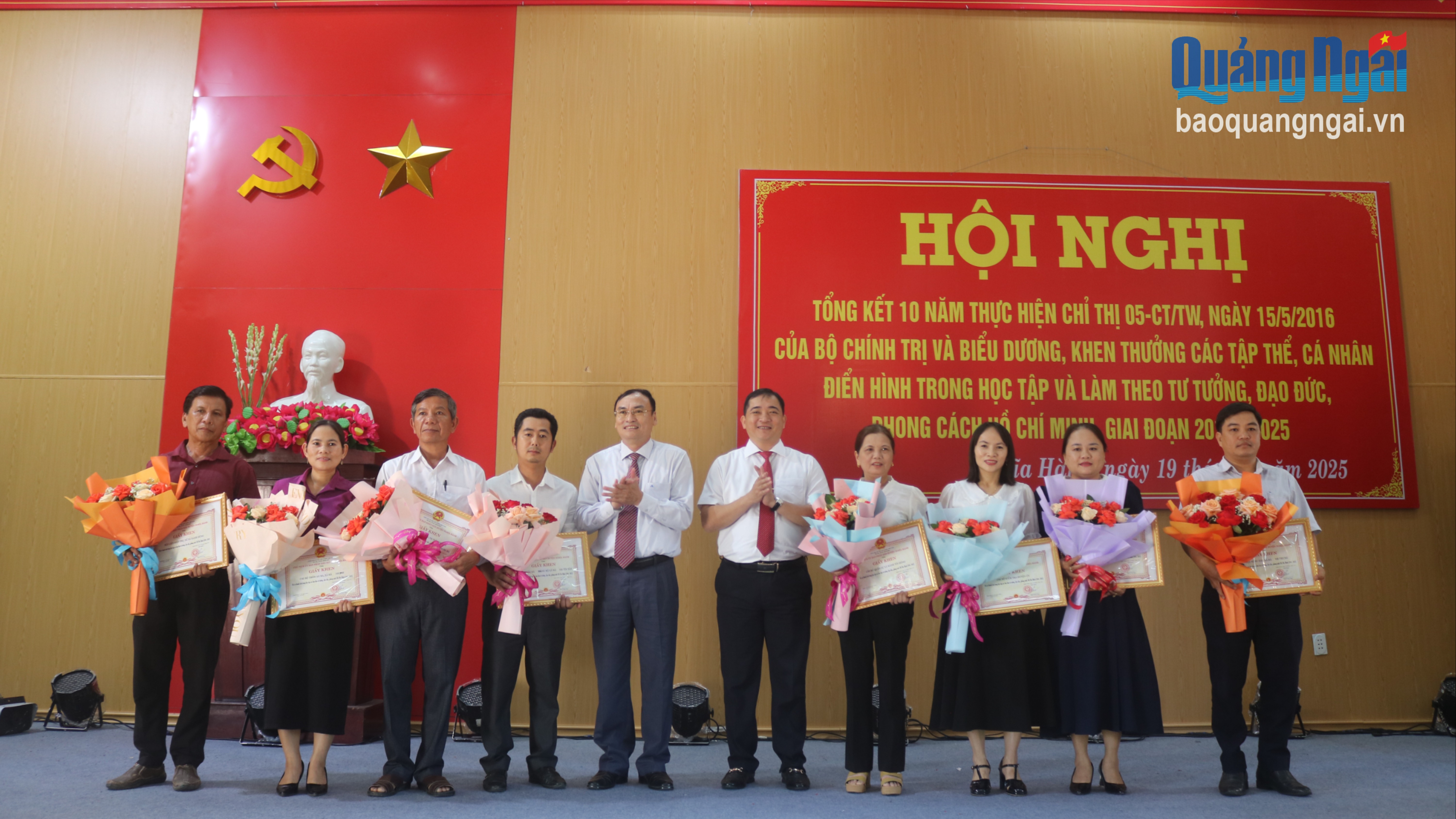 Biểu dương 29 tập thể, cá nhân học tập và làm theo Bác