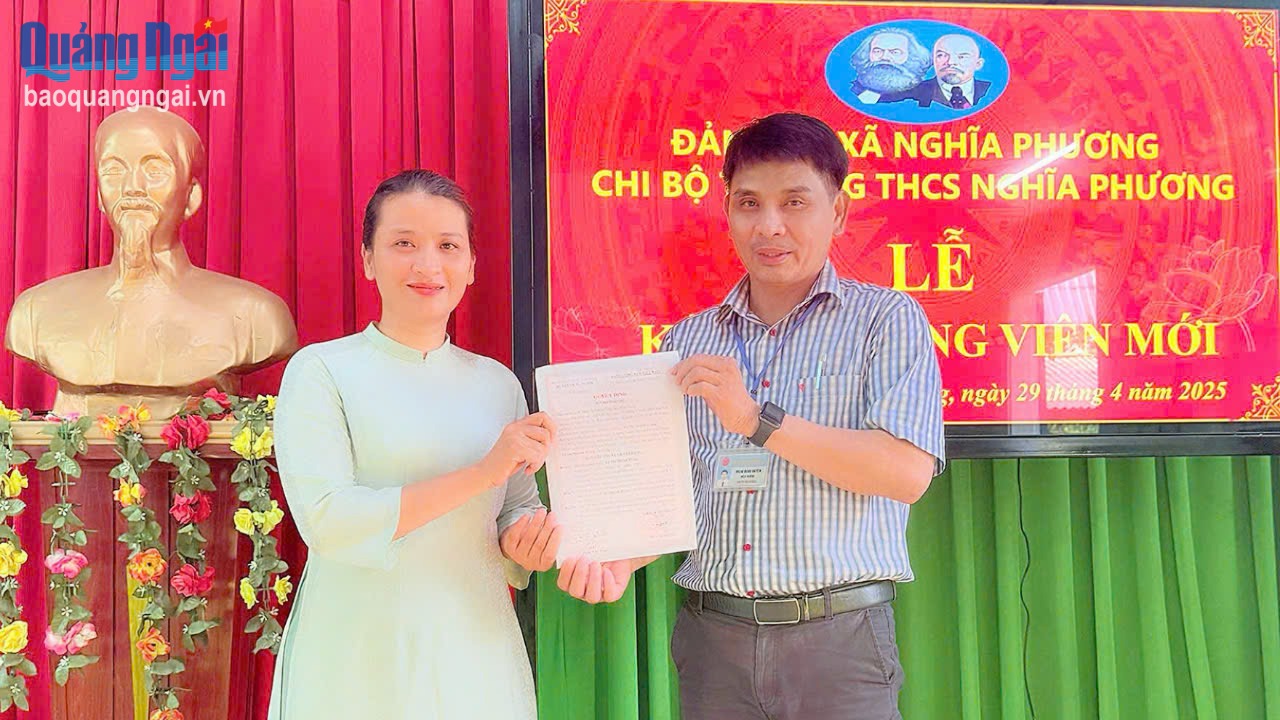 Chủ động, sáng tạo trong phát triển đảng viên