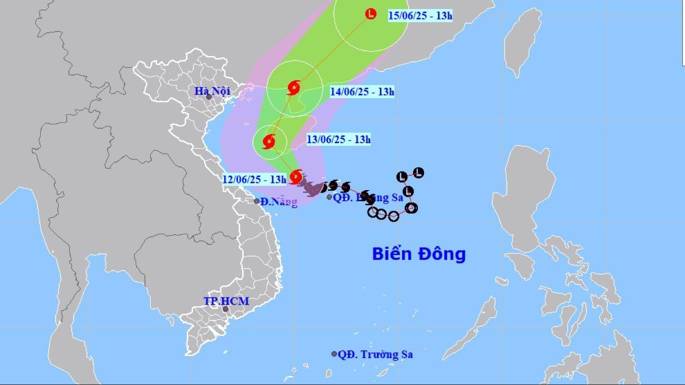 Bão số 1 tiếp tục gây mưa lớn tại miền Trung