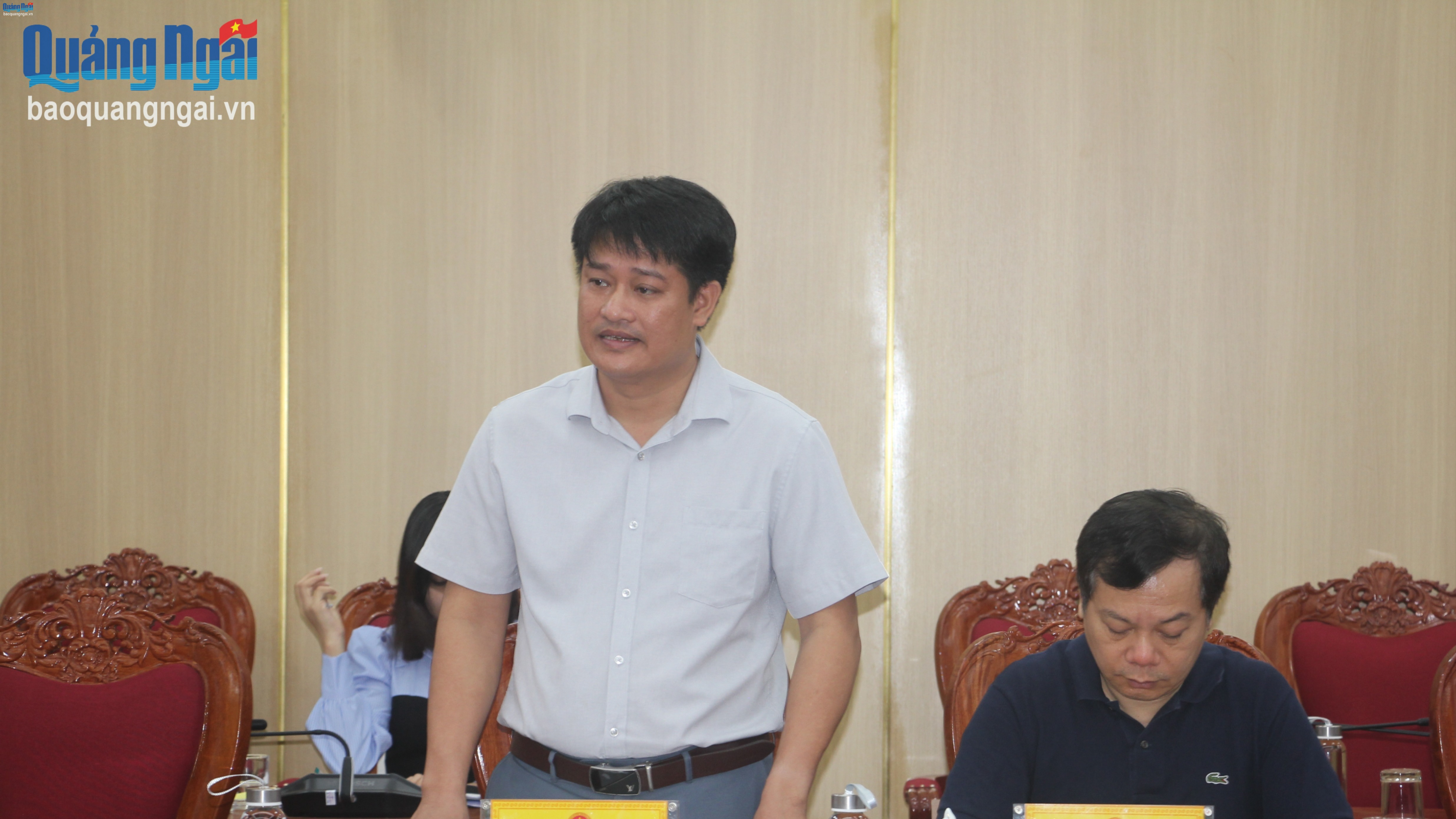 Chuẩn bị các điều kiện khởi công dự án Sản xuất ray đường sắt và thép đặc biệt