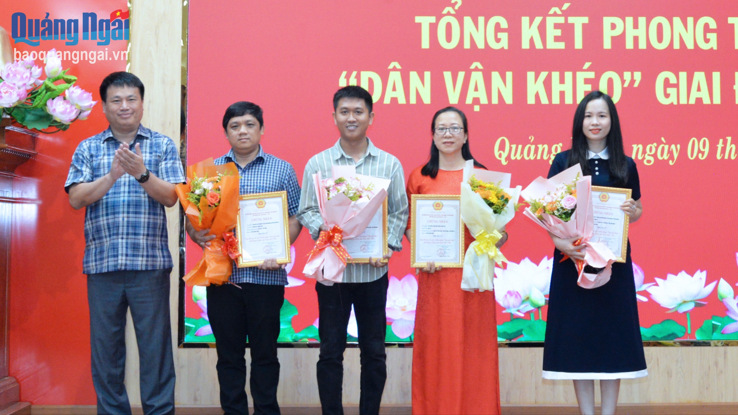 Tiếp tục đẩy mạnh phong trào thi đua 