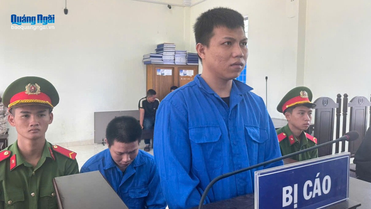 Tàng trữ trái phép chất ma túy, 2 thanh niên lĩnh án 15 năm tù