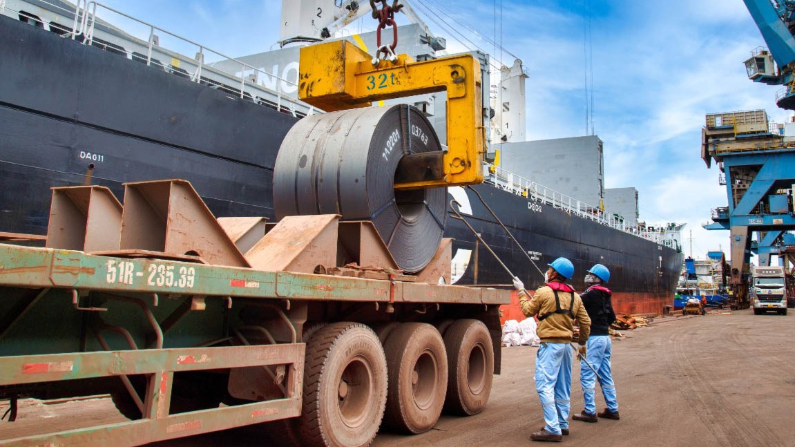 Thép cuộn cán nóng Hòa Phát chính thức không bị EU áp thuế chống bán phá giá