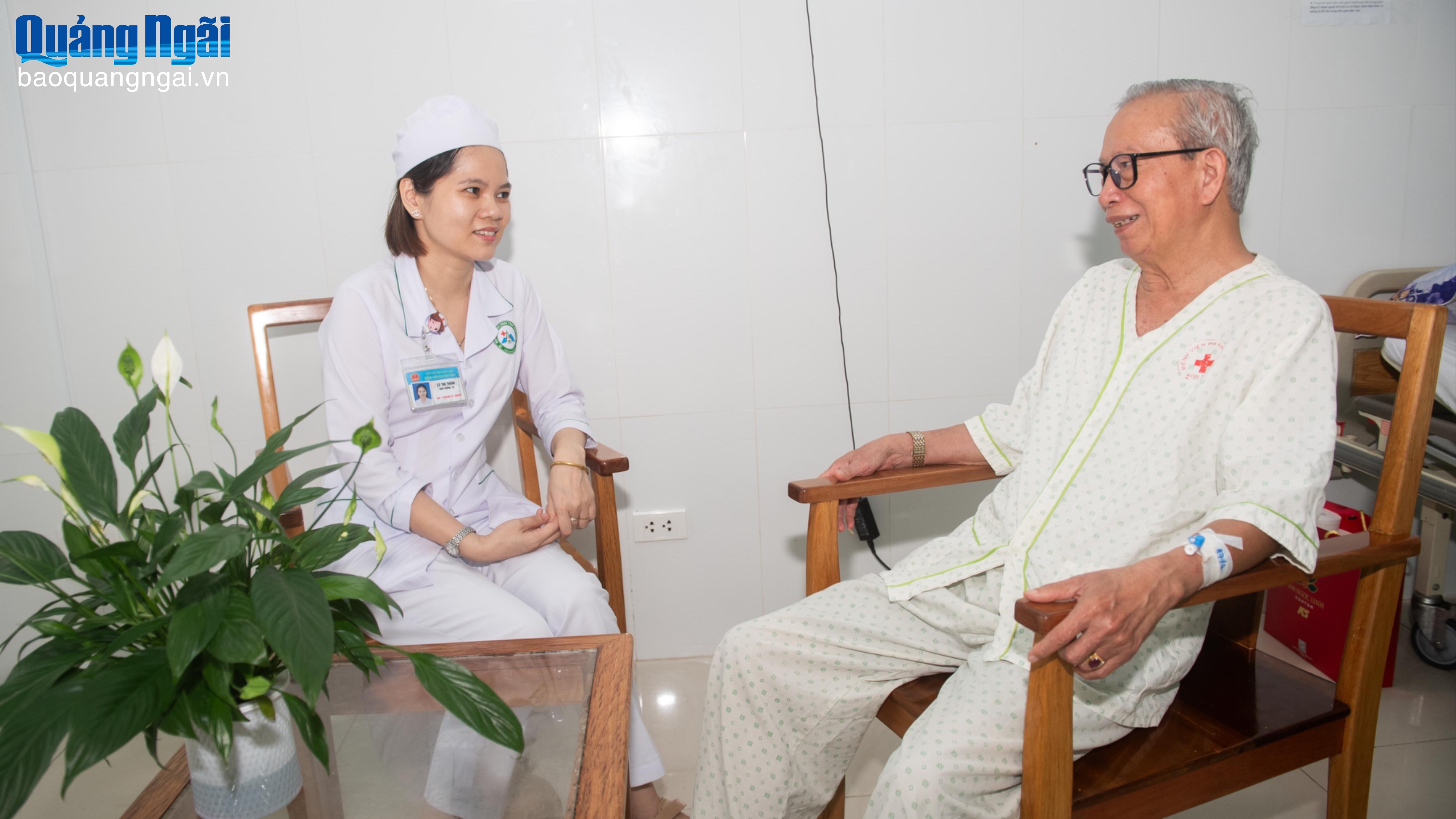 Nâng cao chất lượng khám, chữa bệnh cho người dân khu vực phía tây Quảng Ngãi