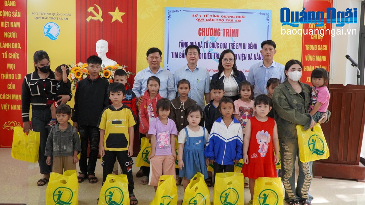 Phẫu thuật miễn phí bệnh tim bẩm sinh cho 35 trẻ em