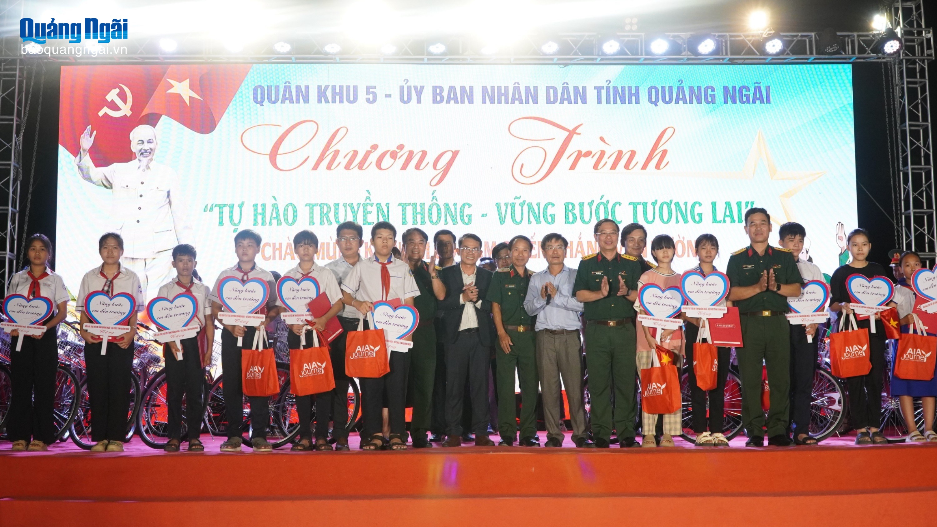 “Tự hào truyền thống – Vững bước tương lai”