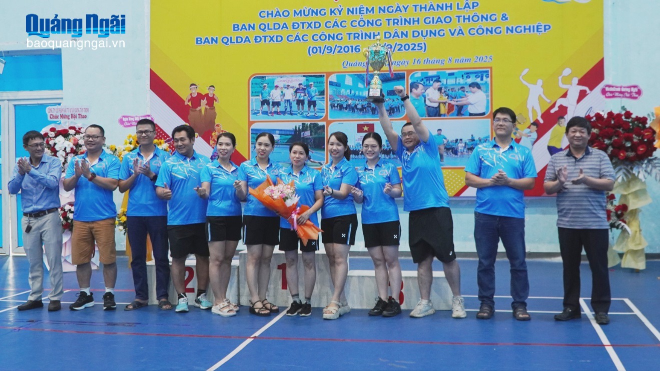 Hai Ban Quản lý dự án tỉnh tổ chức hội thao kỷ niệm ngày thành lập