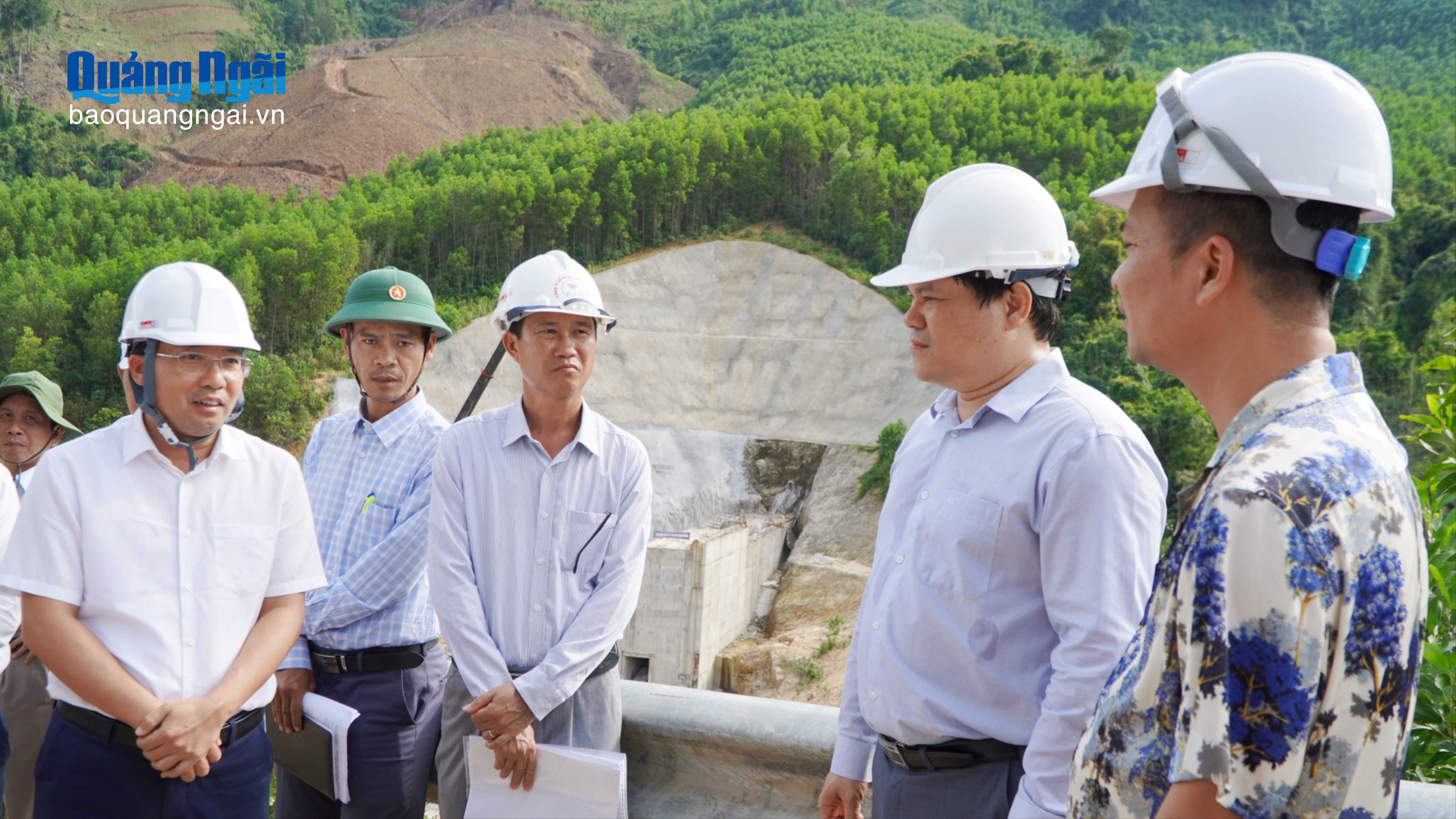 Phó Chủ tịch UBND tỉnh Trần Phước Hiền kiểm tra Thủy điện Sông Liên 2