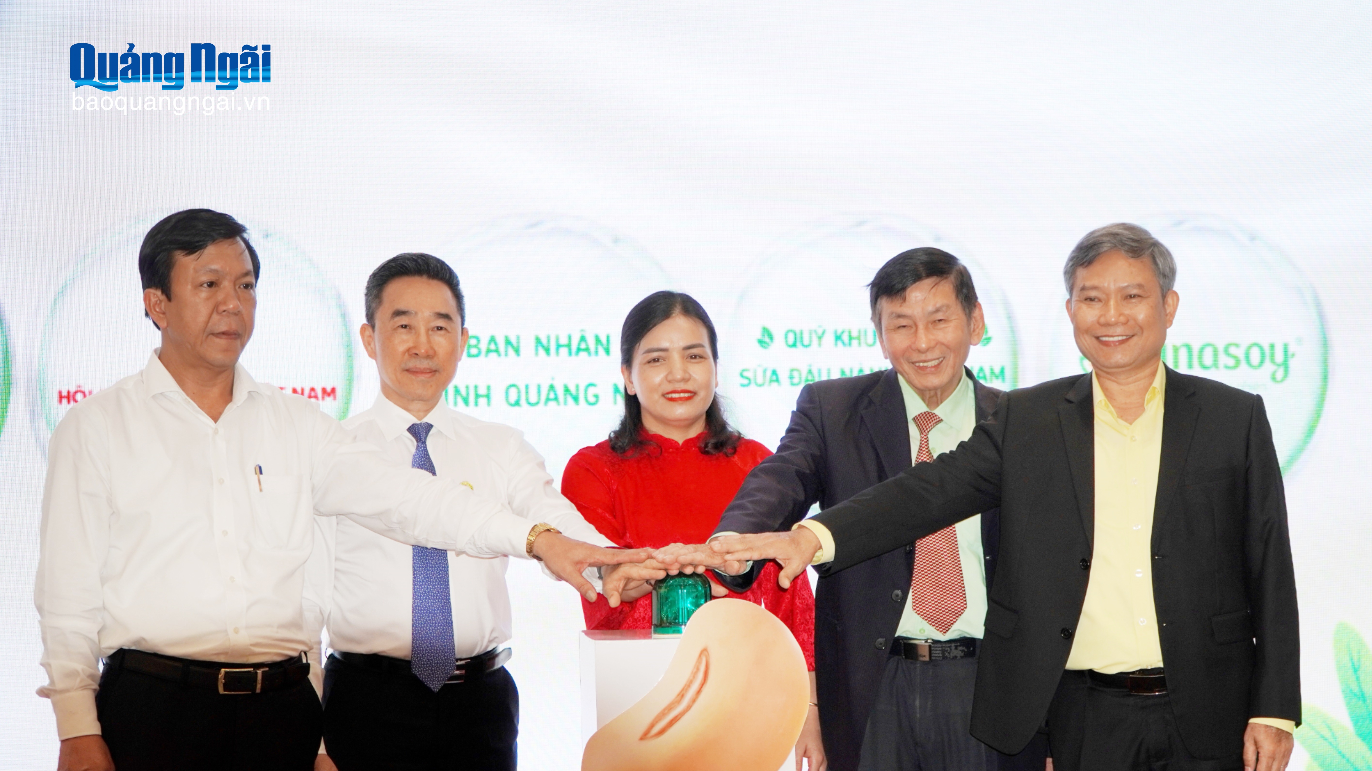 Khởi động Chương trình “Sữa đậu nành học đường” năm học 2025 - 2026