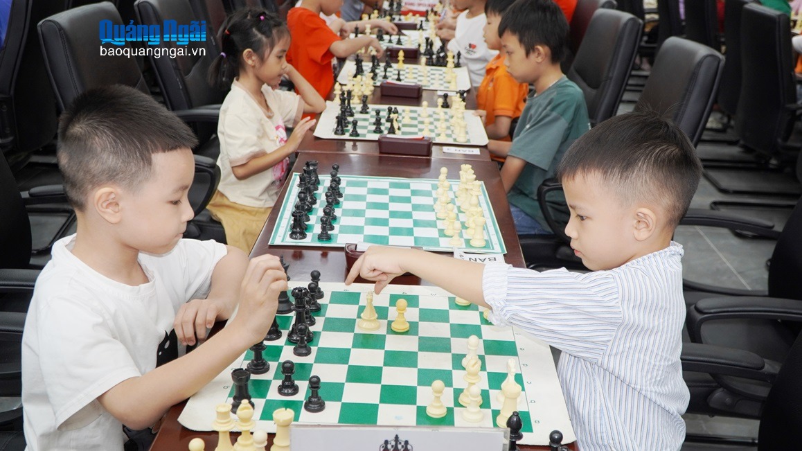 250 kỳ thủ tham gia Giải Cờ vua Câu lạc bộ Bình Lê mở rộng năm 2025