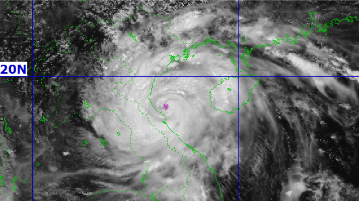 Chủ động ứng phó với bão số 5 và nguy cơ mưa lớn, lũ quét