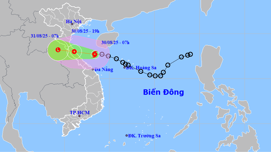 Bão số 6 đang mạnh lên, mưa lớn trên diện rộng