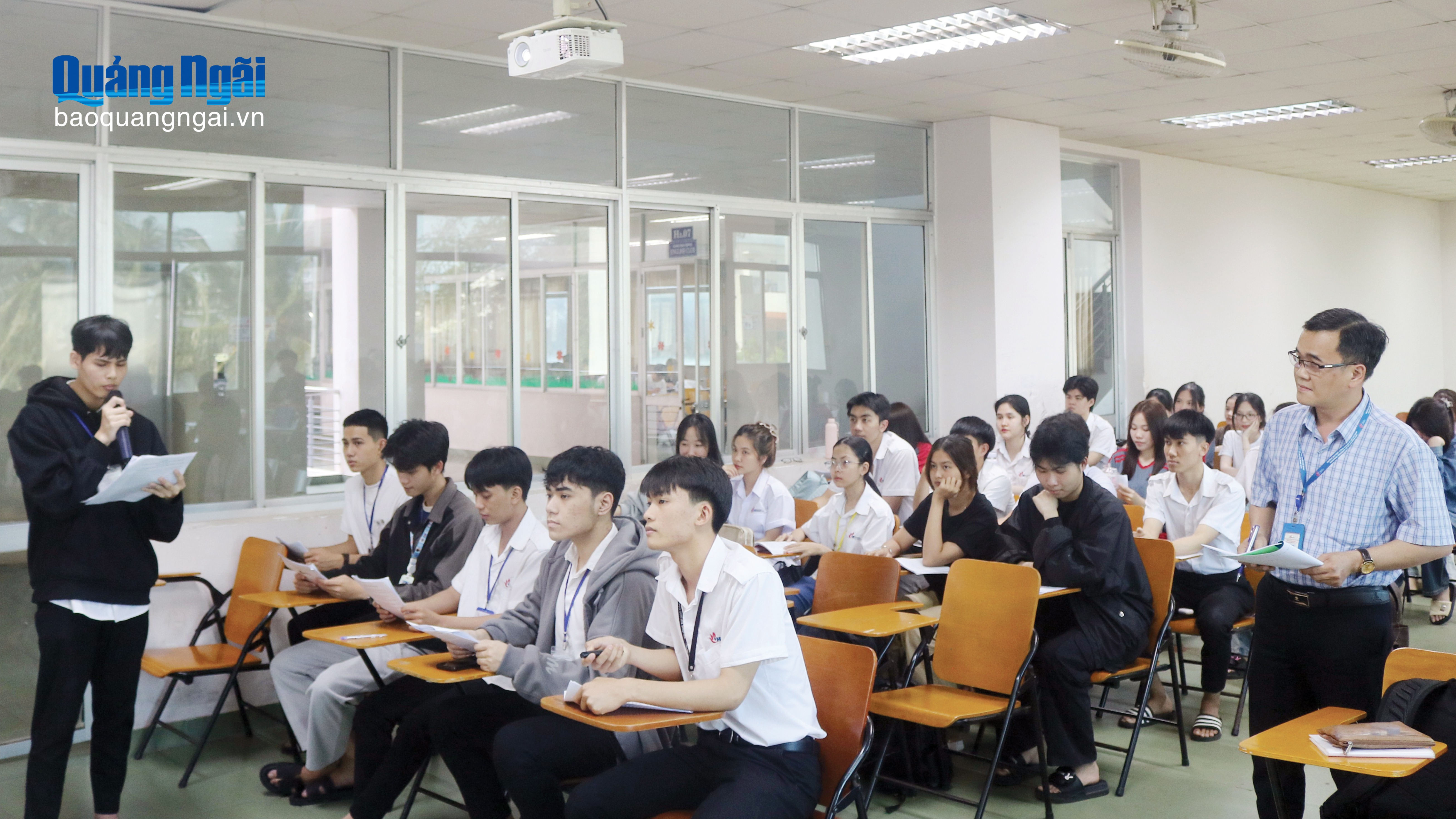 Quy đổi điểm giữa học bạ và điểm thi trong tuyển sinh đại học