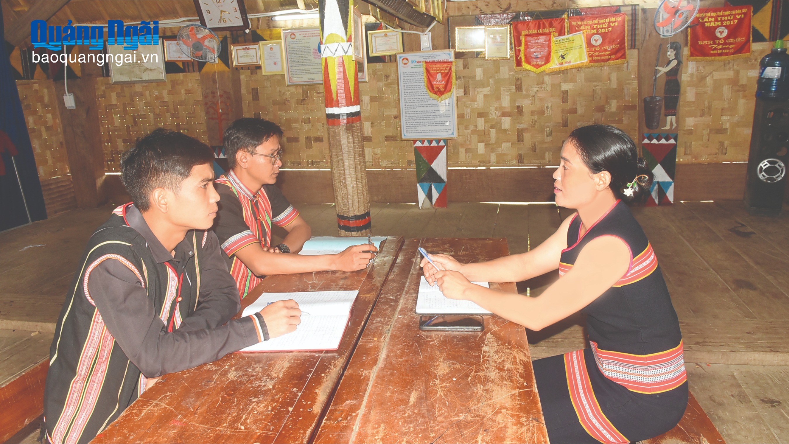 Phát triển đảng viên vùng đồng bào dân tộc thiểu số