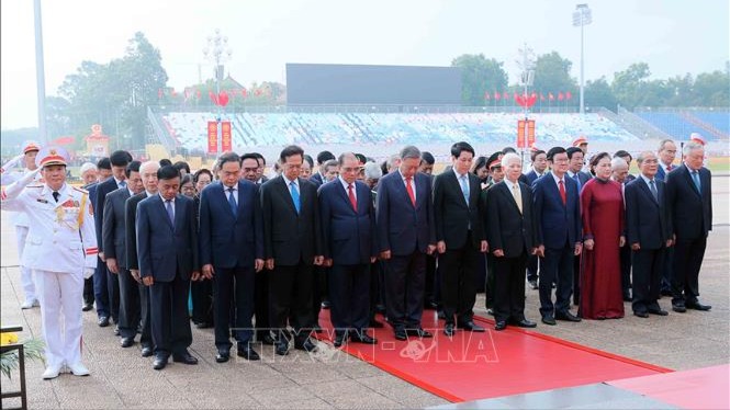 80 năm Quốc khánh: Lãnh đạo Đảng, Nhà nước vào Lăng viếng Chủ tịch Hồ Chí Minh