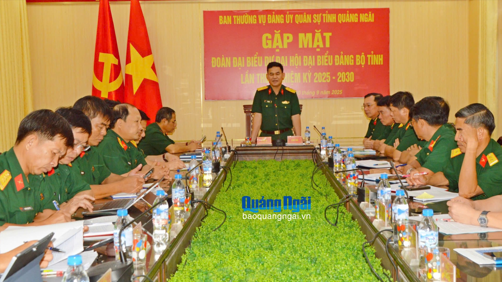 Gặp mặt Đoàn đại biểu Đảng bộ Quân sự tỉnh dự Đại hội đại biểu Đảng bộ tỉnh lần thứ I