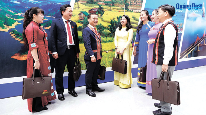 Đề xuất các giải pháp sát thực tiễn