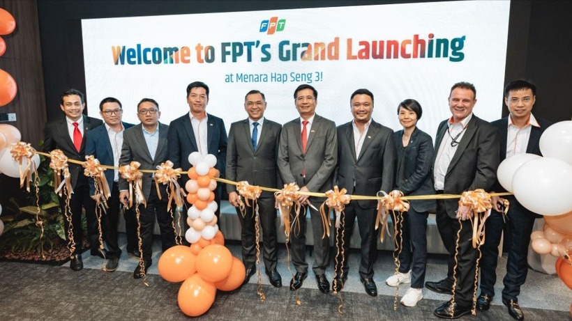 FPT ký hợp đồng kỷ lục 256 triệu USD chuyển đổi số và AI cho một tập đoàn năng lượng