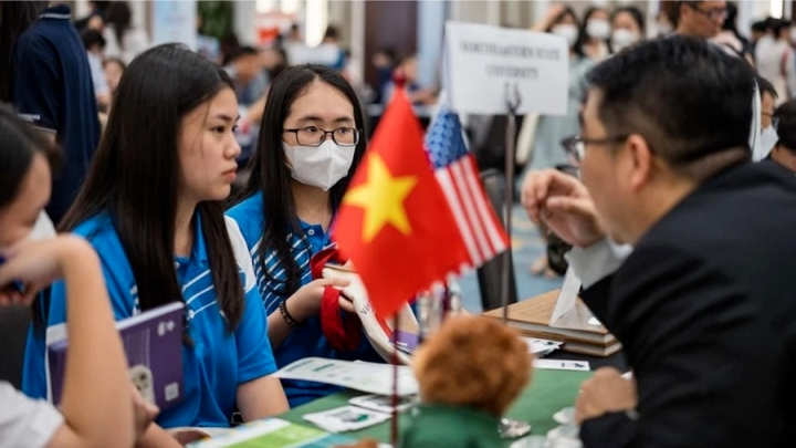 Gần 250 nghìn người Việt đang học tập ở nước ngoài