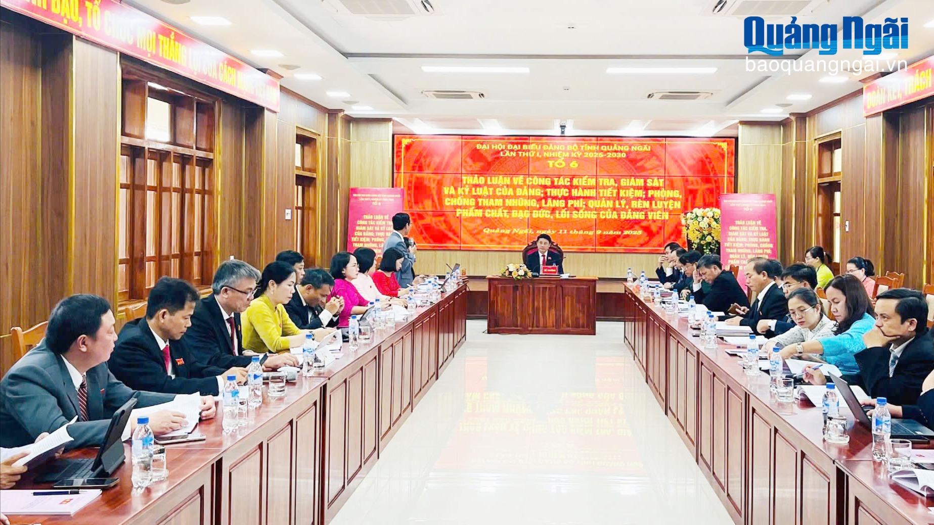 Xây dựng Văn kiện Đại hội XIV của Đảng: Nhiều ý kiến tâm huyết, trí tuệ