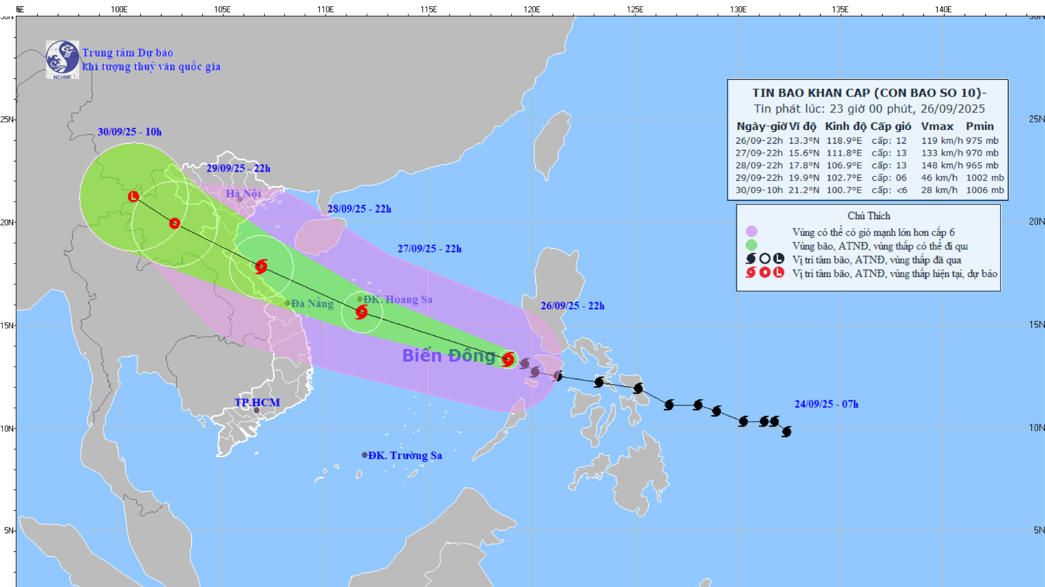 Thủ tướng chỉ đạo tập trung ứng phó bão số 10