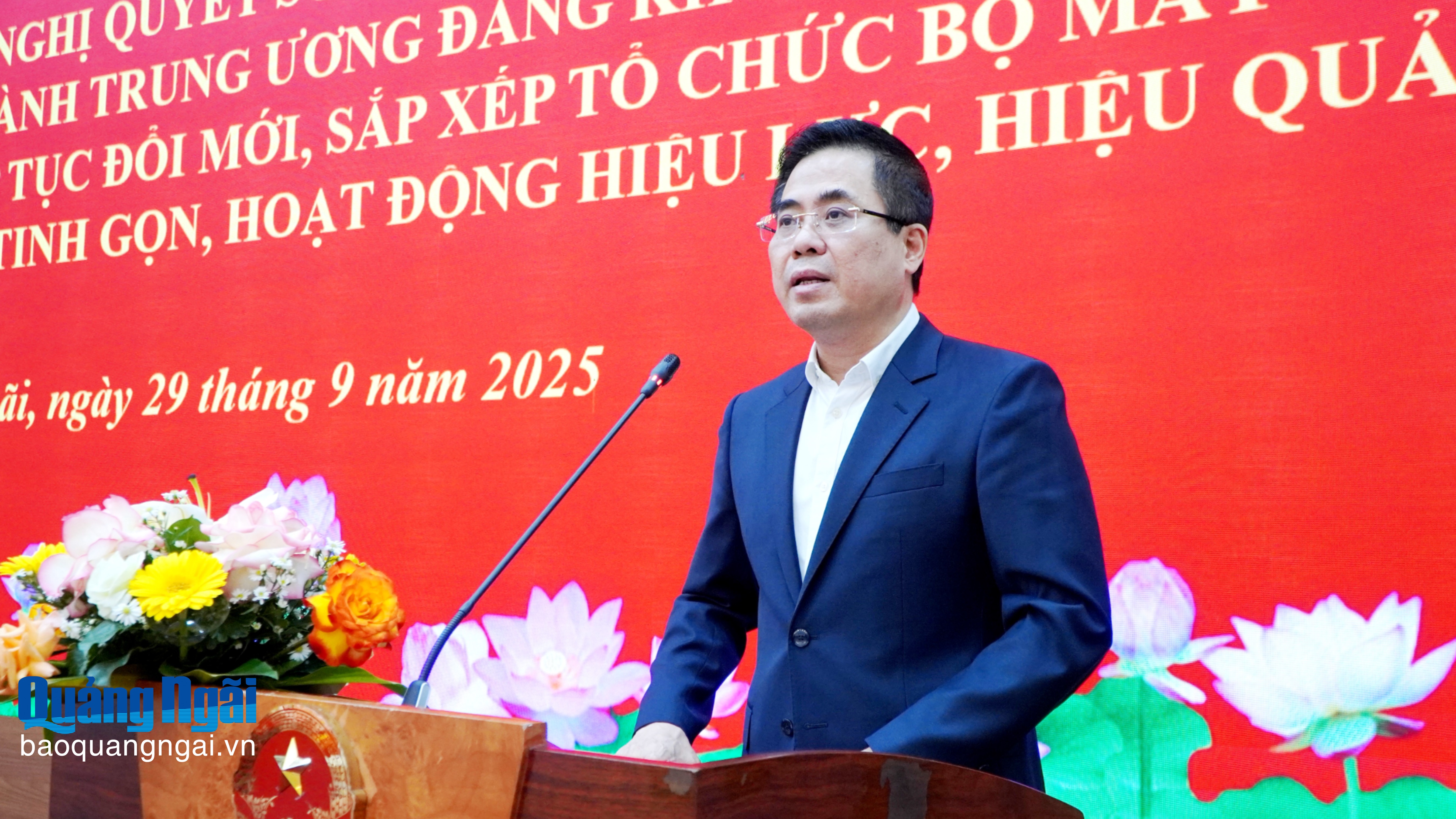 Nêu cao trách nhiệm người đứng đầu trong sắp xếp tổ chức bộ máy