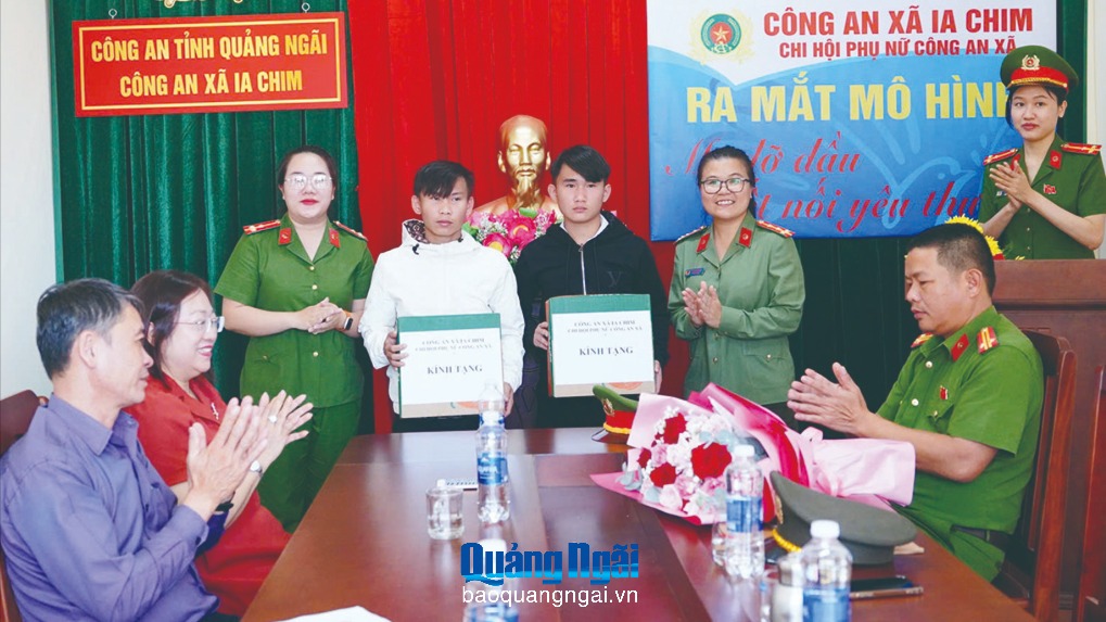 Điểm tựa cho trẻ mồ côi