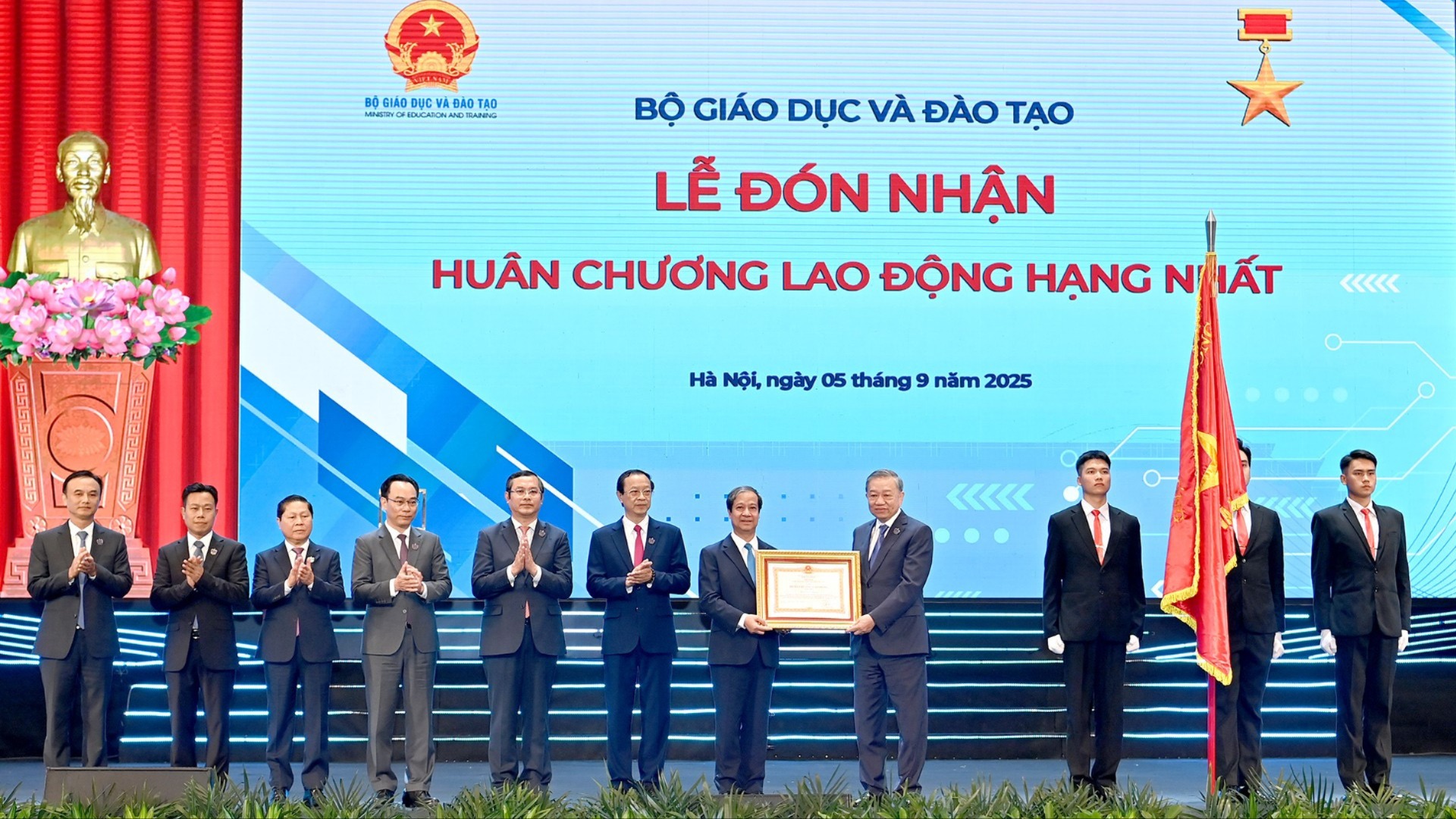 Tổng Bí thư Tô Lâm dự Lễ kỷ niệm 80 năm truyền thống ngành Giáo dục và khai giảng năm học 2025 - 2026