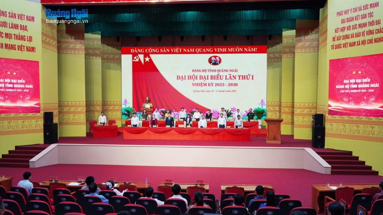 Tổng duyệt chương trình Đại hội đại biểu Đảng bộ tỉnh Quảng Ngãi lần thứ I