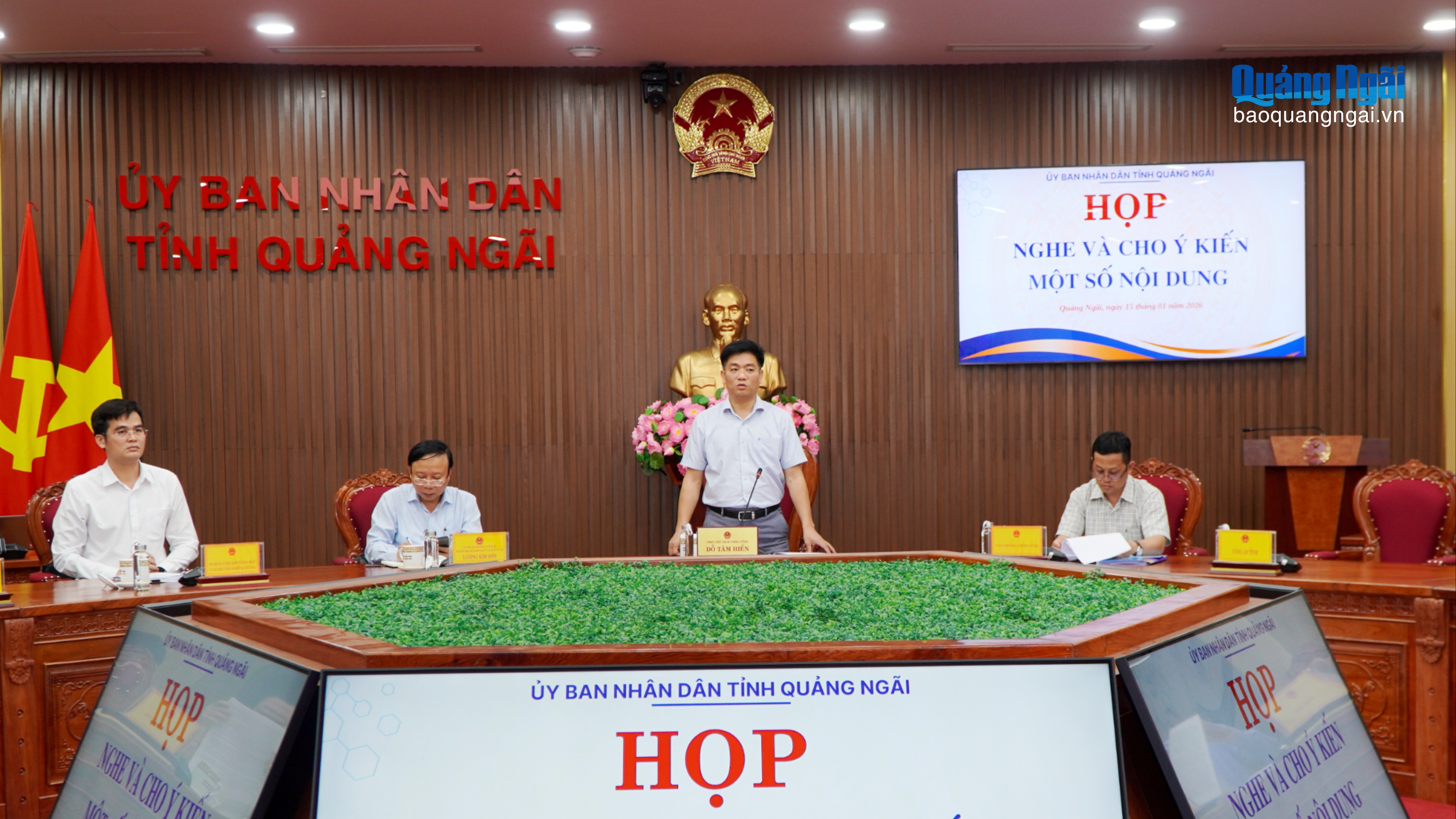 Sớm hoàn thiện thủ tục đấu thầu 2 dự án đô thị trong Khu kinh tế Dung Quất