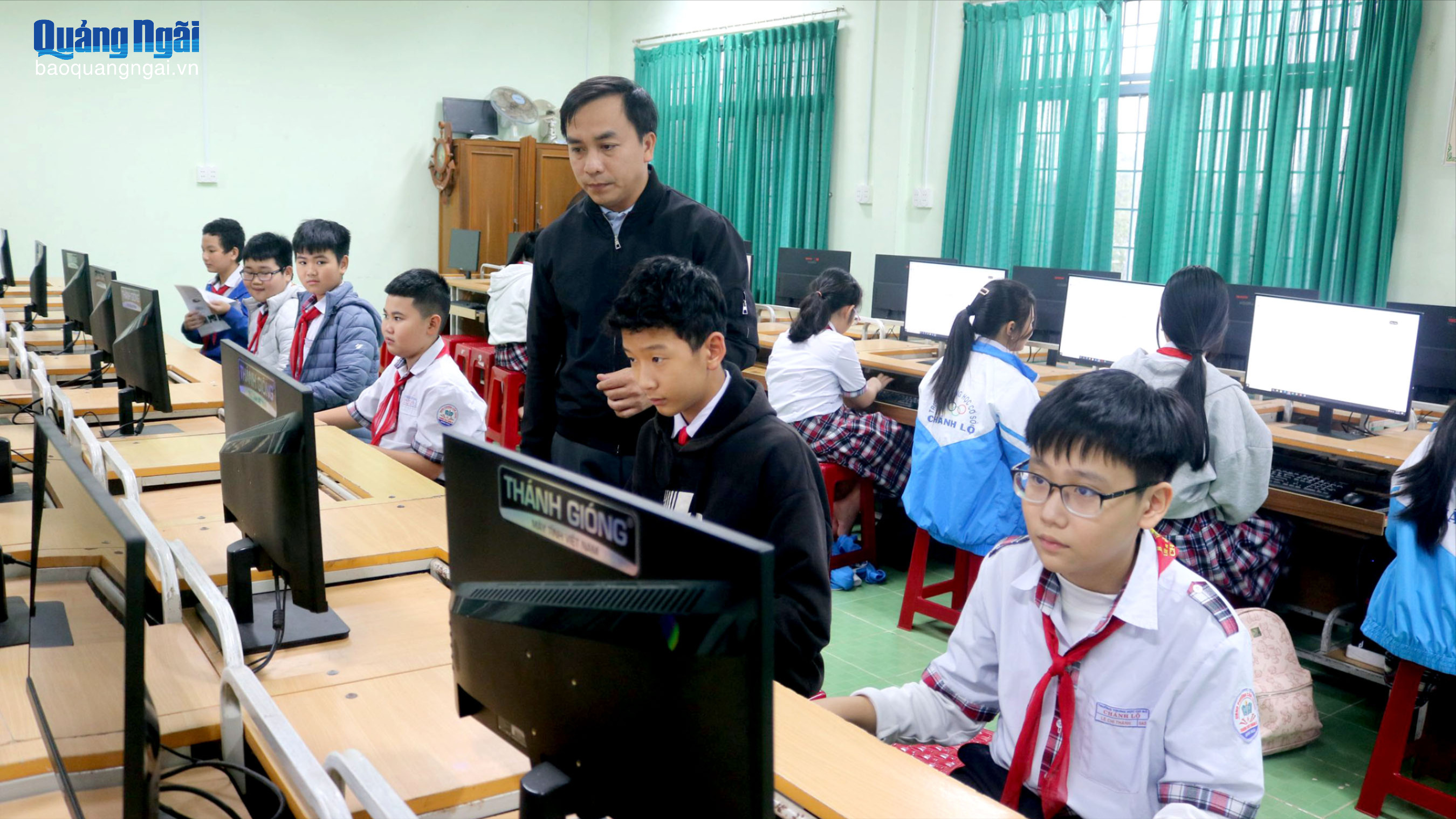 Cú huých thể chế cho giáo dục và đào tạo