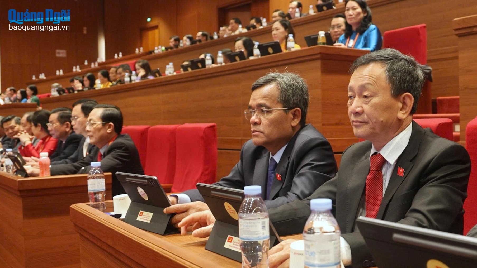 [Ảnh]. Hoạt động của Đoàn đại biểu Đảng bộ tỉnh trong ngày làm việc thứ 3, Đại hội XIV của Đảng