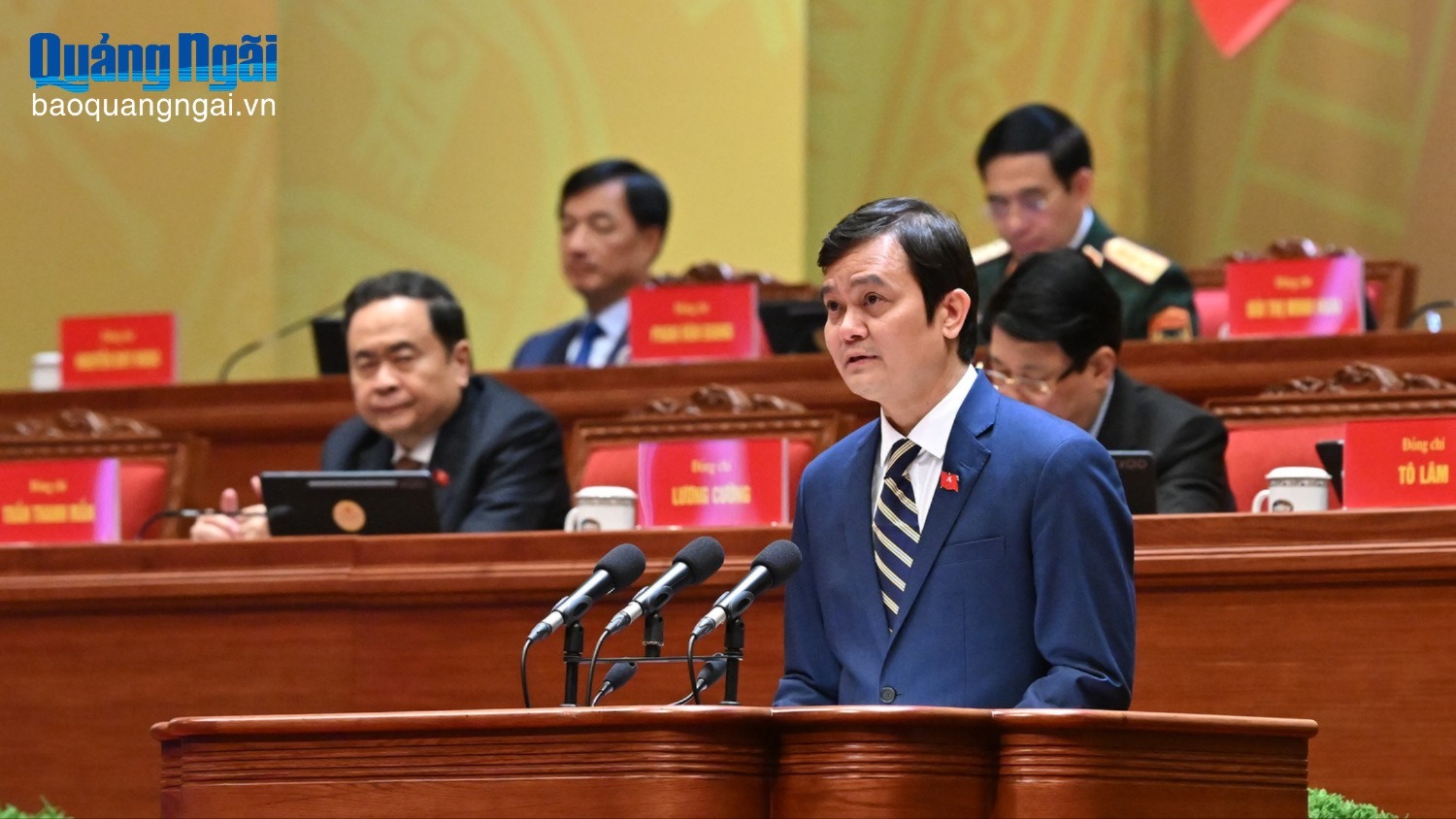 Bồi dưỡng thanh niên trở thành lực lượng kế cận xuất sắc của Đảng