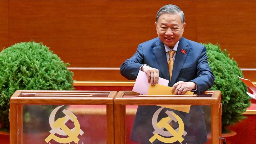 Danh sách ủy viên chính thức và ủy viên dự khuyết Ban Chấp hành Trung ương Đảng khóa XIV