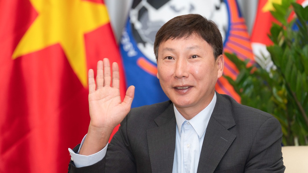 Huấn luyện viên Kim Sang Sik: “Mục tiêu hướng tới là World Cup”