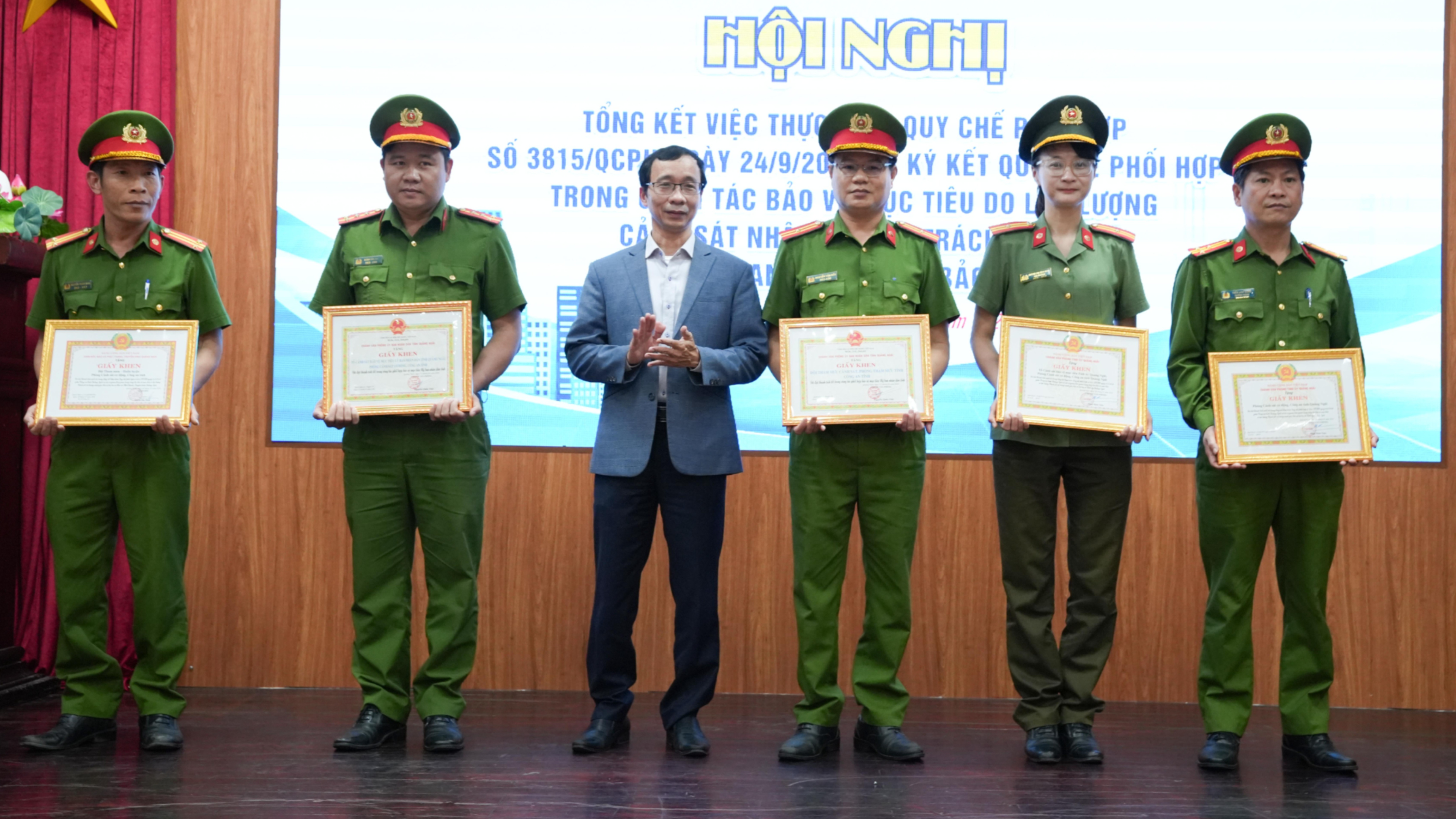 Phối hợp bảo vệ an toàn các mục tiêu trọng điểm trong tình hình mới