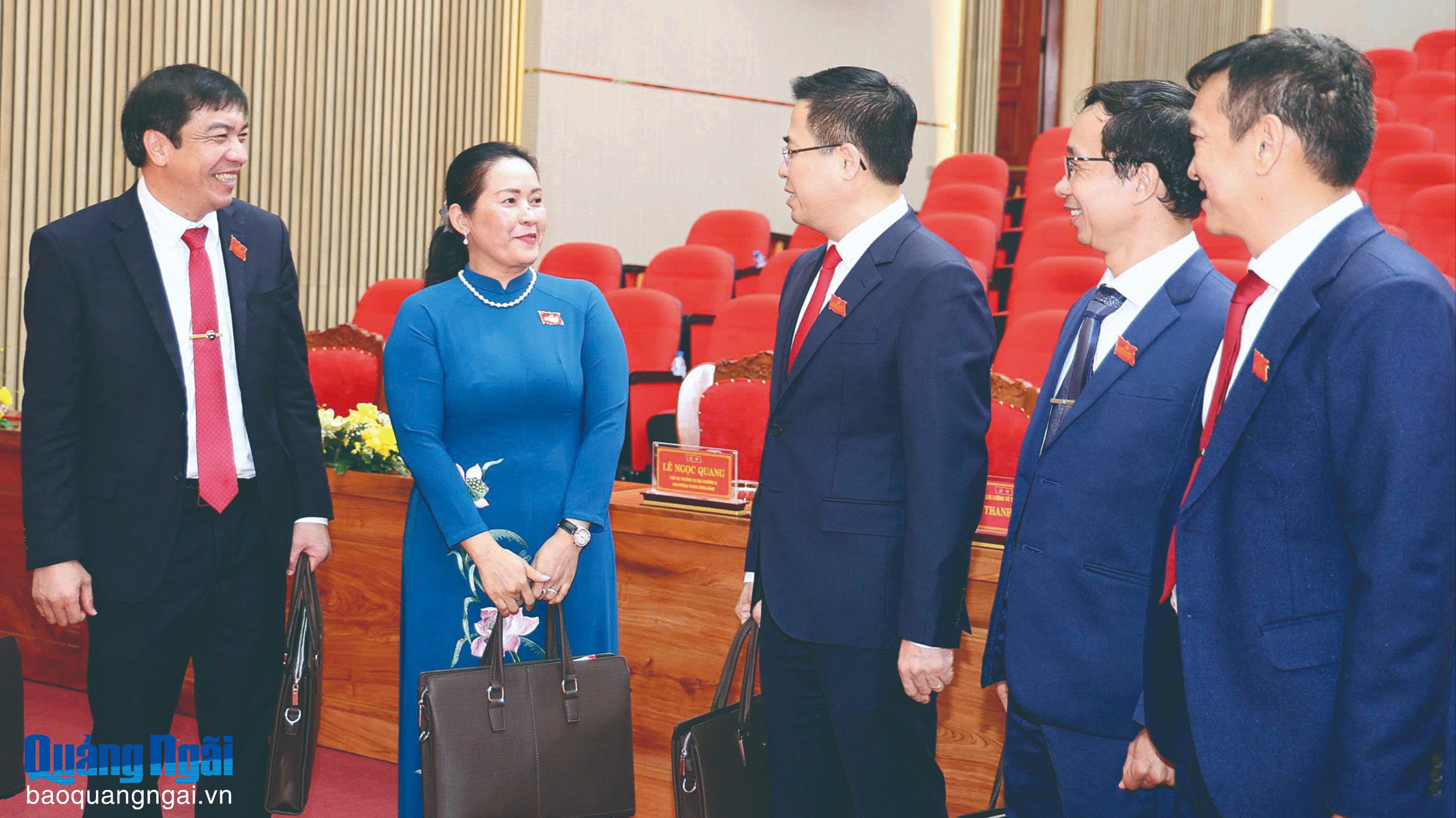 Để Đảng vững mạnh, dân tin