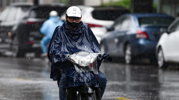 Quảng Ngãi tiếp tục có mưa rào, vùng núi rét đậm dưới 12°C