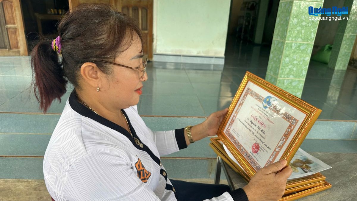 Người phụ nữ nặng lòng với người nghèo