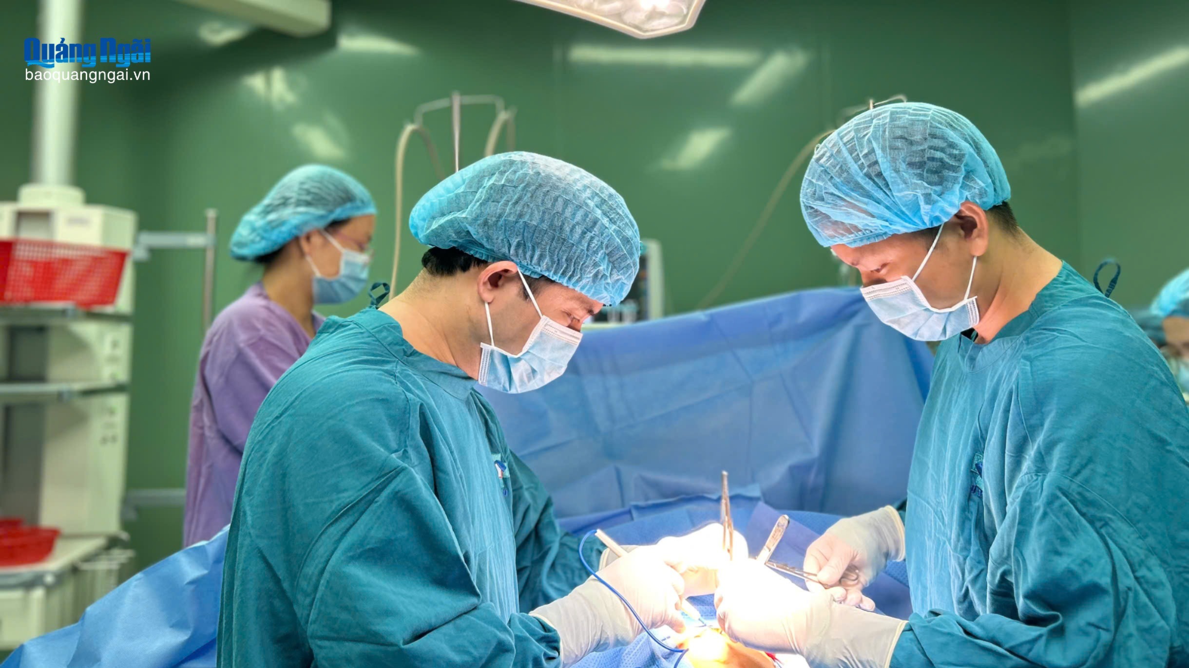 Cẩn trọng với... xoắn tinh hoàn